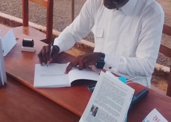 L’artiste céramiste-plasticien Guy Bienvenue KEDE ELOUNDOU révèle les mécanismes du génie en art visuel appliqué